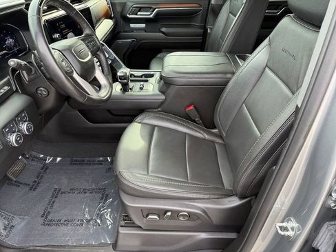 Used 2024 GMC Sierra 1500 Denali AWD/4WD image 10