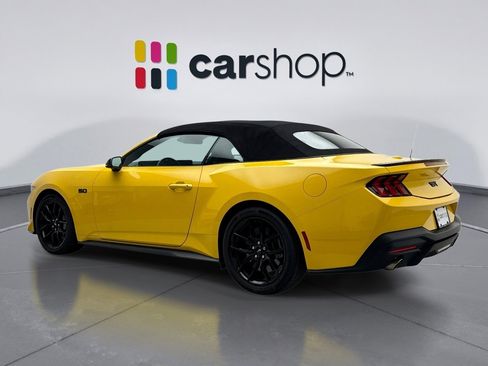 Used 2024 Ford Mustang GT Premium image 3