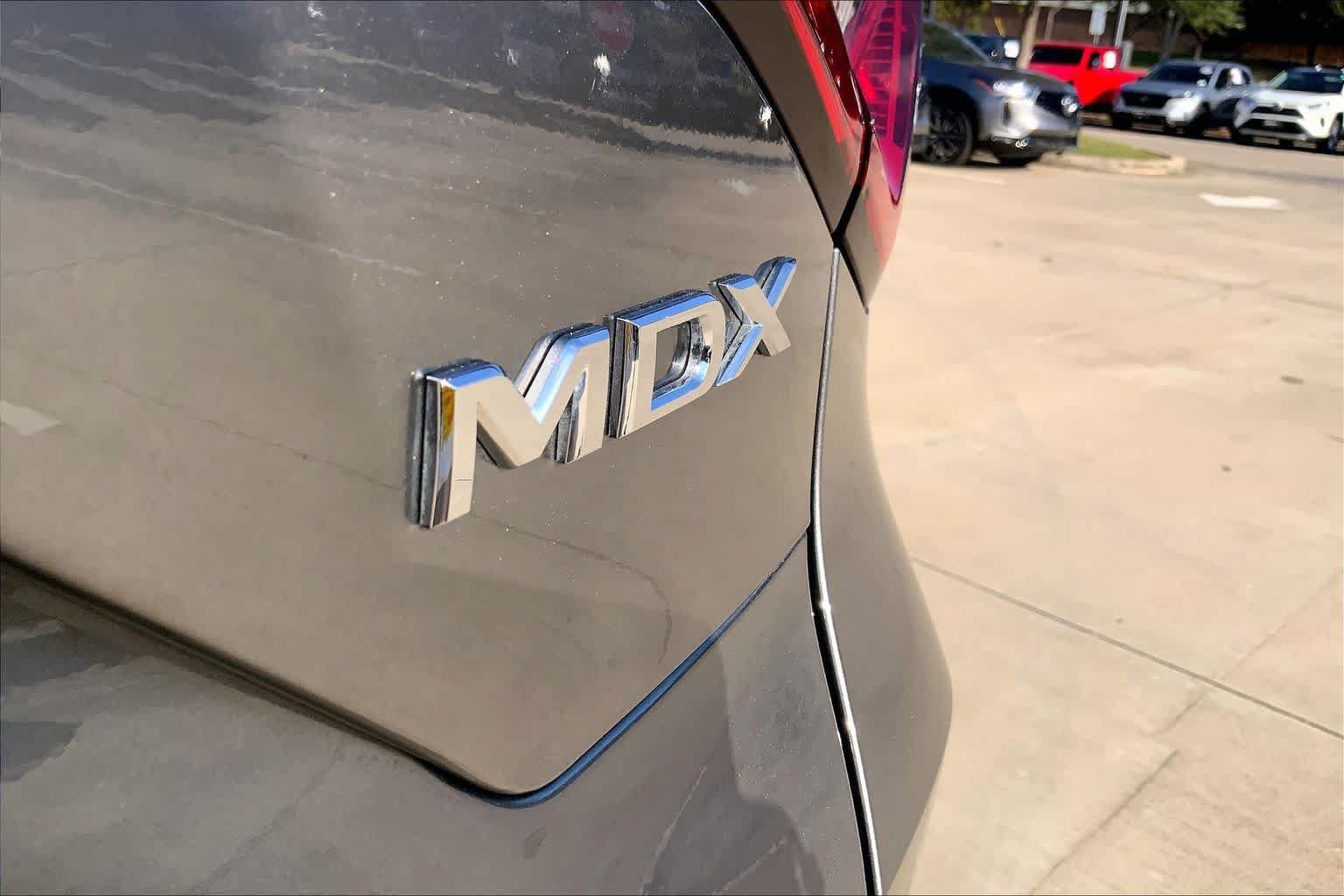 Used 2025 Acura MDX w/ Technology Package FWD image 10