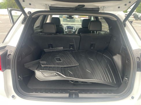 Used 2021 Chevrolet Equinox Premier w/ Redline Edition AWD/4WD image 19