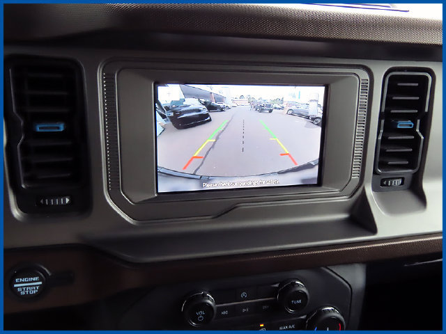 Used 2022 Ford Bronco Outer Banks AWD/4WD image 21