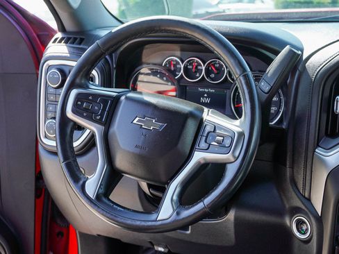 Used 2020 Chevrolet Silverado 1500 LT Trail Boss AWD/4WD image 32
