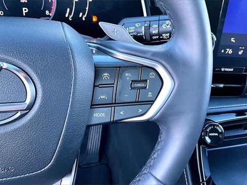 Used 2022 Lexus NX 250 AWD image 11