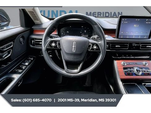 Used 2023 Lincoln Aviator Reserve w/ Elements Package Plus AWD/4WD image 5