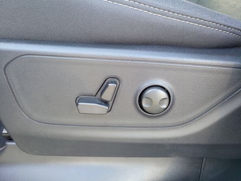 New 2026 RAM 1500 Big Horn w/ Night Edition image 11