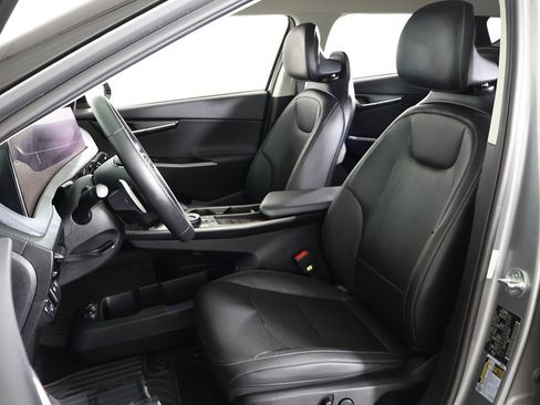 Used 2022 Kia EV6 Wind w/ Wind Technology Package image 31