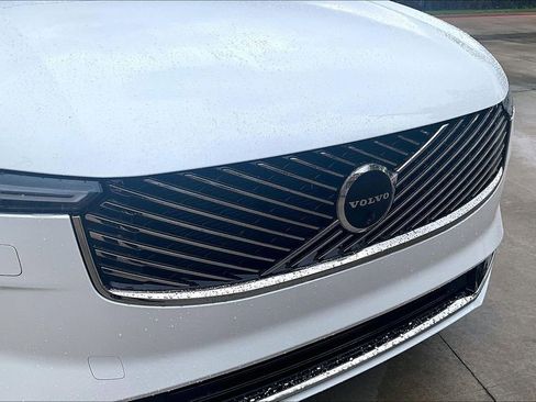 New 2026 Volvo XC90 T8 Plus w/ Protection Package Premier AWD/4WD image 41