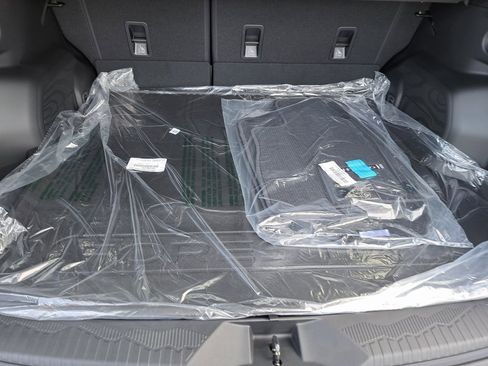 New 2025 Subaru Forester Limited image 16