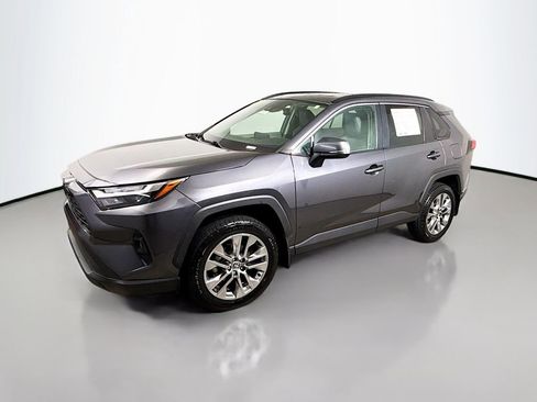 Used 2024 Toyota RAV4 XLE Premium FWD image 4