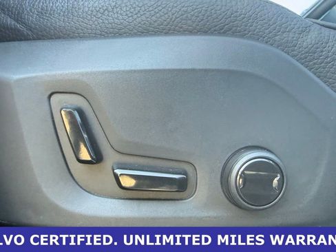 Certified 2024 Volvo XC60 B5 Plus w/ Climate Package AWD/4WD image 11