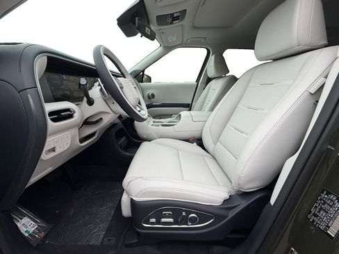 New 2026 Hyundai Palisade Calligraphy image 9