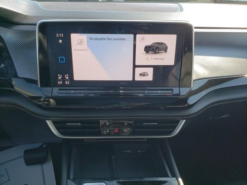 Used 2024 Volkswagen Atlas Cross Sport SEL image 26