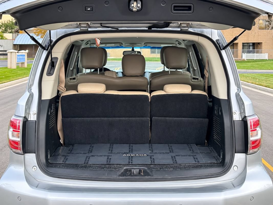 Used 2018 Nissan Armada SV w/ Driver Package AWD/4WD image 5