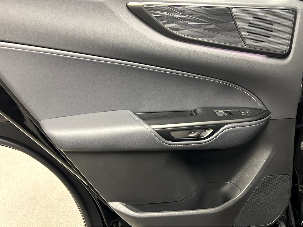 New 2026 Lexus NX 350 AWD w/ Cold Area Package image 18