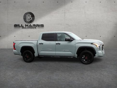 Used 2024 Toyota Tundra SR5 AWD/4WD image 4