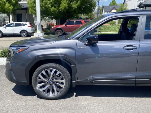 New 2026 Subaru Crosstrek 2.5i AWD/4WD image 2