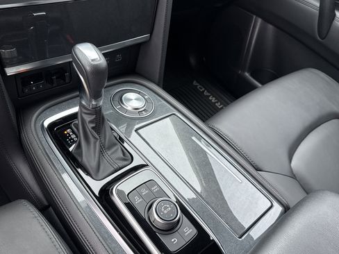 Used 2022 Nissan Armada SV w/ SV Appearance Package image 30