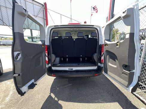 Used 2024 Ford Transit 350 XL RWD image 11