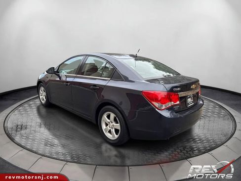 Used 2015 Chevrolet Cruze LT image 3