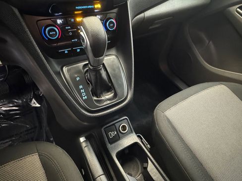 Used 2023 Ford Transit Connect XL image 16