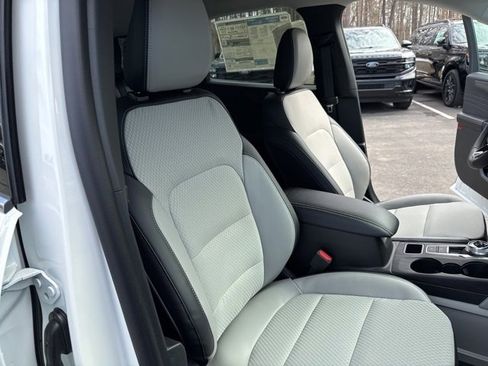 New 2026 Ford Escape SE image 21