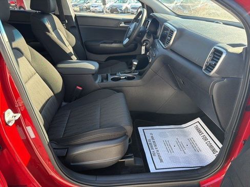 Used 2020 Kia Sportage LX image 17