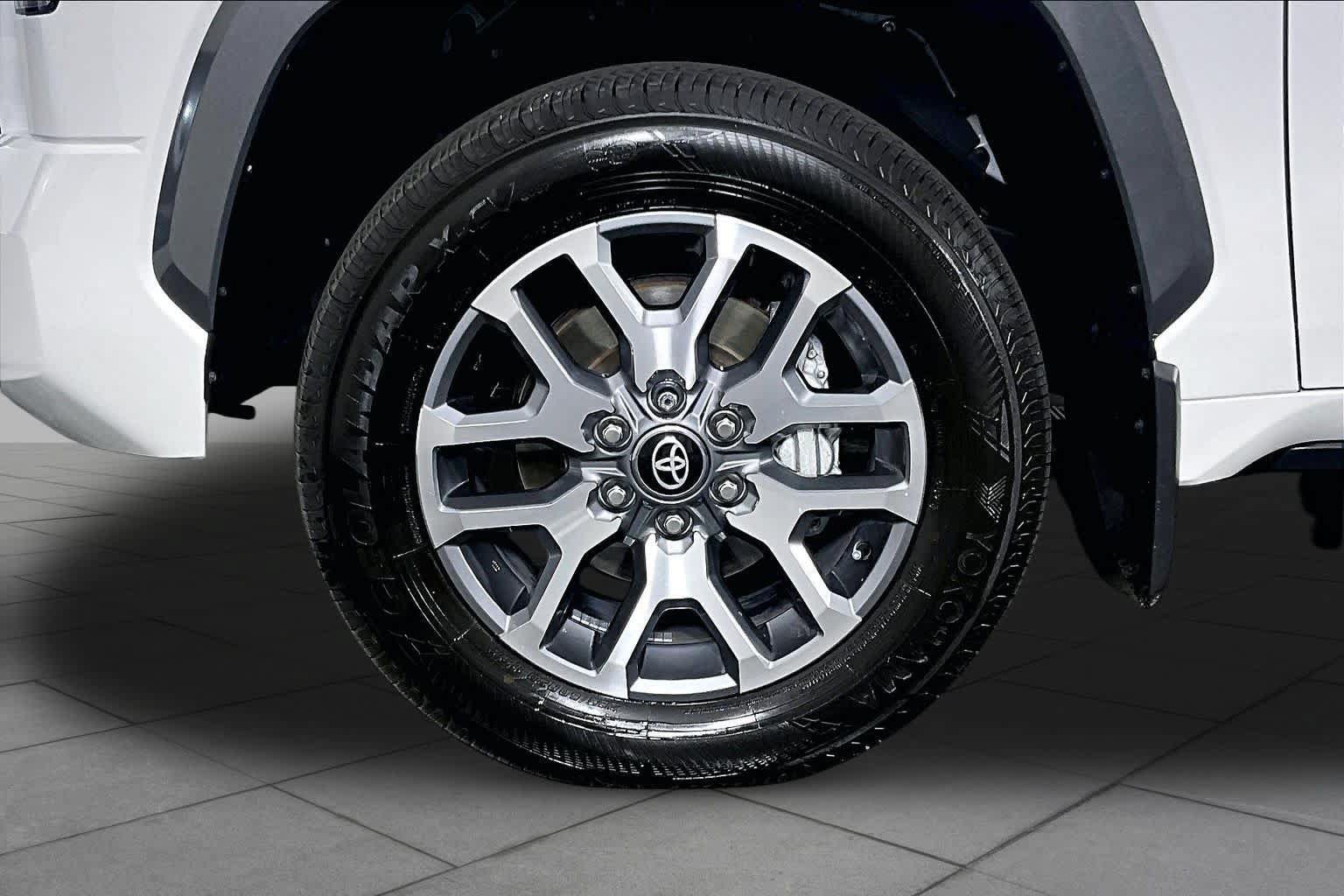 Used 2026 Toyota Tundra 1794 Edition AWD/4WD image 10