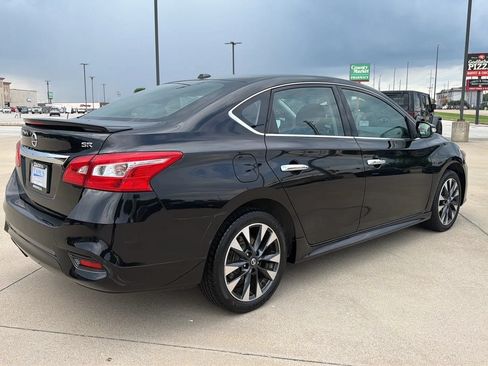 Used 2019 Nissan Sentra SR FWD image 19