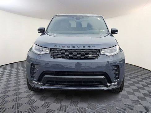 New 2025 Land Rover Discovery Dynamic SE image 6