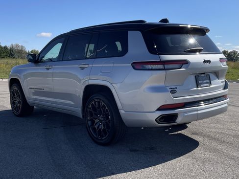 Used 2024 Jeep Grand Cherokee L Summit image 35