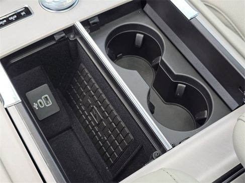 New 2025 Lincoln Navigator Reserve image 24