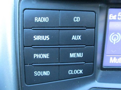Used 2013 Ford Edge SEL FWD image 34