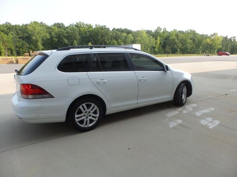 Used 2014 Volkswagen Jetta TDI FWD image 60