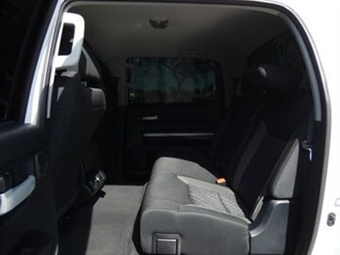 Used 2017 Toyota Tundra SR5 image 43