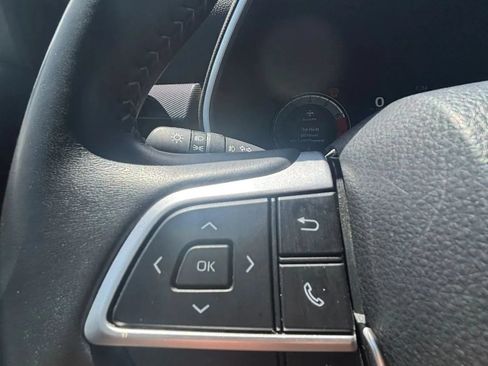 Used 2025 Toyota Highlander XSE AWD/4WD image 18