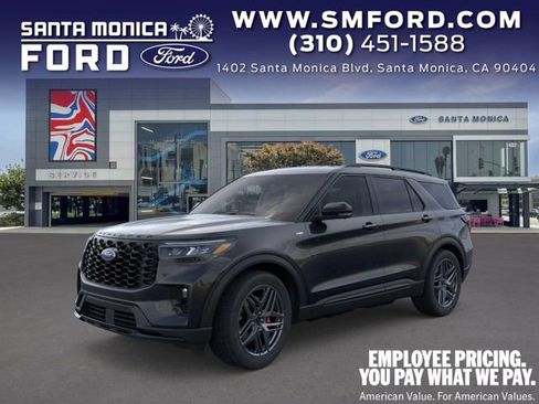 New 2026 Ford Explorer ST-Line w/ ST-Line Street Pack RWD image 1