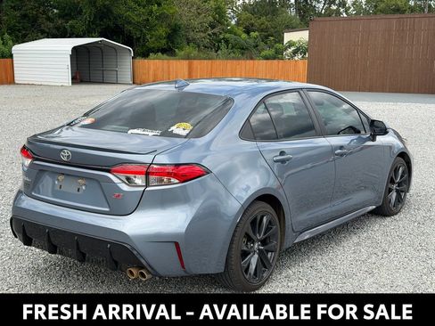 Used 2023 Toyota Corolla SE FWD image 5