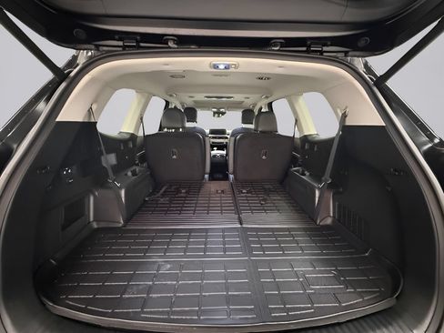 Used 2022 Kia Telluride EX w/ EX Premium Package FWD image 29