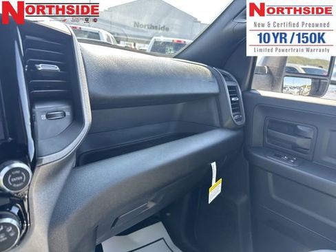 New 2026 RAM 2500 Tradesman w/ Chrome Appearance Group image 26