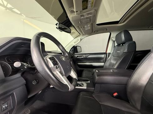 Used 2019 Toyota Tundra Platinum AWD/4WD image 16