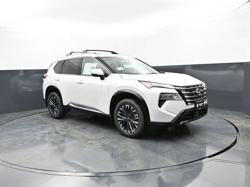 New 2026 Nissan Rogue Platinum w/ Platinum Premium Package AWD/4WD image 2