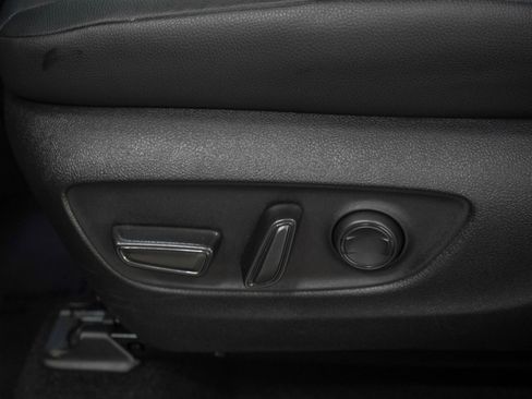 Used 2025 Toyota Grand Highlander AWD Hybrid image 25
