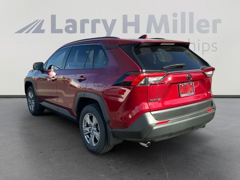 Certified 2025 Toyota RAV4 LE AWD/4WD image 3