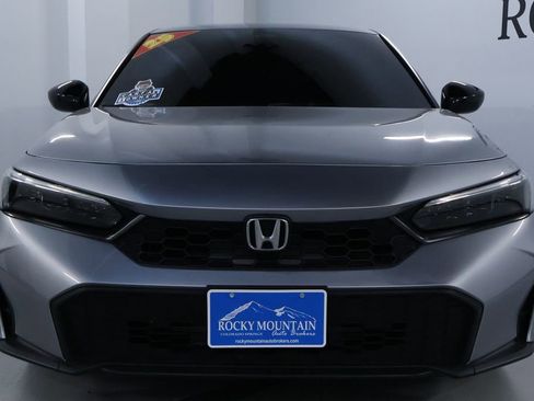Used 2025 Honda Civic Sport image 2