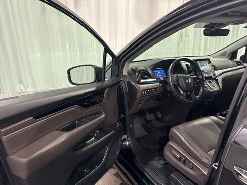 Used 2019 Honda Odyssey Elite image 9