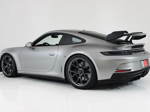 Used 2024 Porsche 911 GT3 RWD image 5