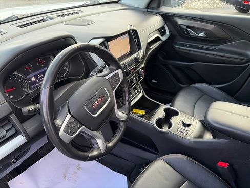 Used 2021 GMC Terrain SLT w/ Infotainment Package II AWD/4WD image 32