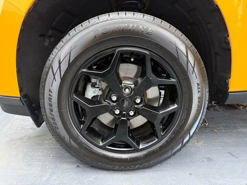 Used 2022 Ford Maverick Lariat w/ Lariat Luxury Package image 19