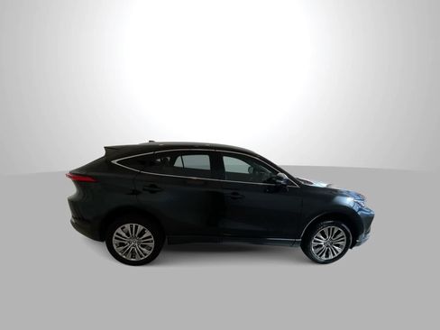 Used 2022 Toyota Venza Limited AWD/4WD image 9