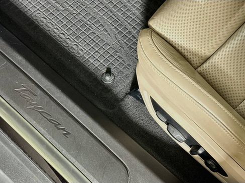 Certified 2023 Porsche Taycan RWD image 22